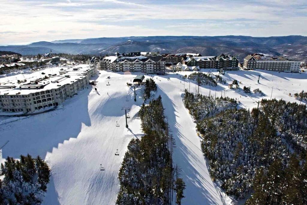 Snowshoe Mountain Retreat! Ski In And Out! Экстерьер фото